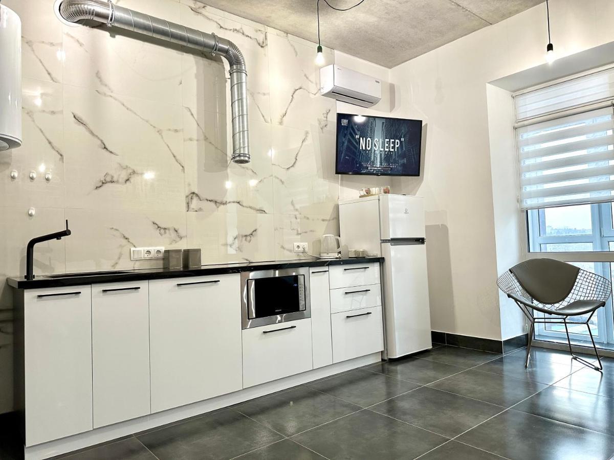 Designer Apartments In The City Center Rivne Zewnętrze zdjęcie