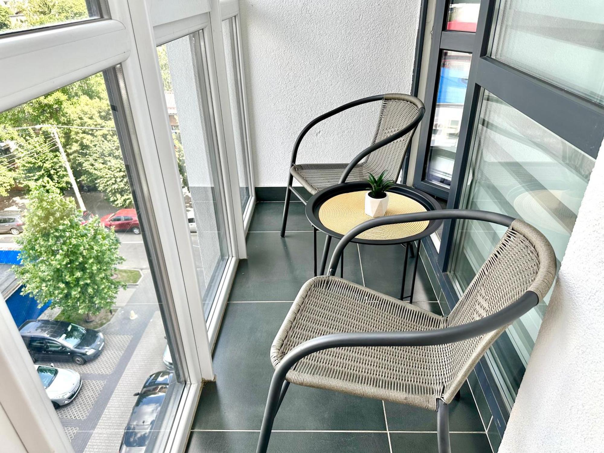 Designer Apartments In The City Center Rivne Zewnętrze zdjęcie